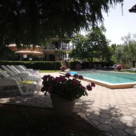 Melisa Mit Pool In * Porec