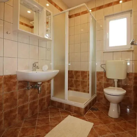 Melisa Mit Pool In Casa vacanze Porec